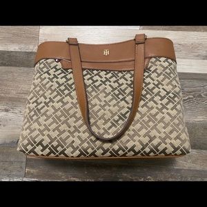 tommy hilfiger diaper bag backpack